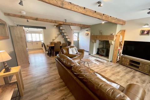 44 Upper Clough, Linthwaite, Huddersfield, HD7 5PF