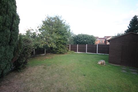 39 Falcon, Wilnecote, Tamworth, B77 5DN