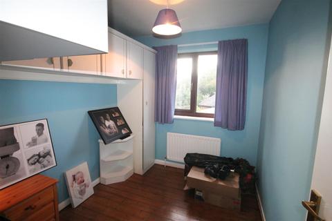39 Falcon, Wilnecote, Tamworth, B77 5DN
