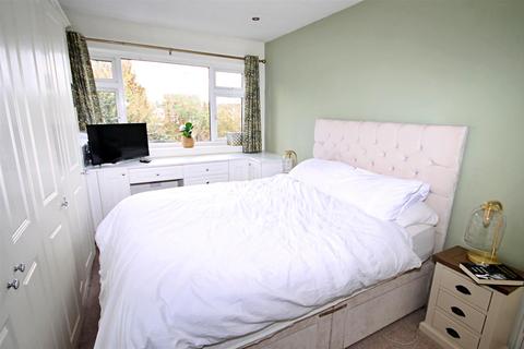 1 Brookside Way, Wilnecote, Tamworth, B77 5LH