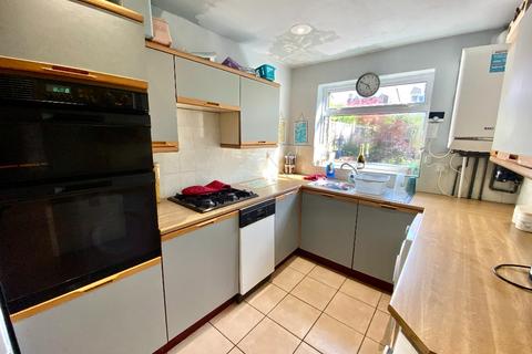 16 Gofton, Wilnecote, Tamworth, B77 4BU