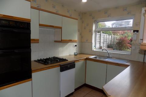 16 Gofton, Wilnecote, Tamworth, B77 4BU