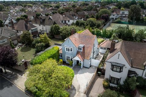26 Broadclyst Gardens, Southend-on-sea, SS1 3QP