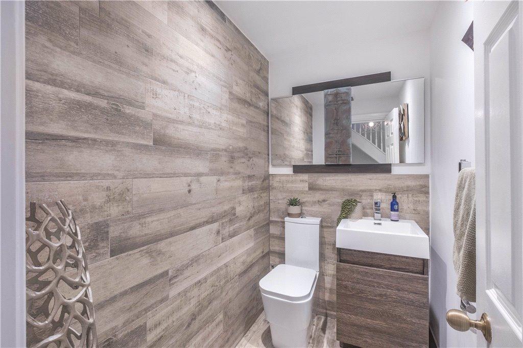 Ground Floor Wc