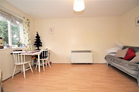 1 bedroom flat to rent, Telegraph Place