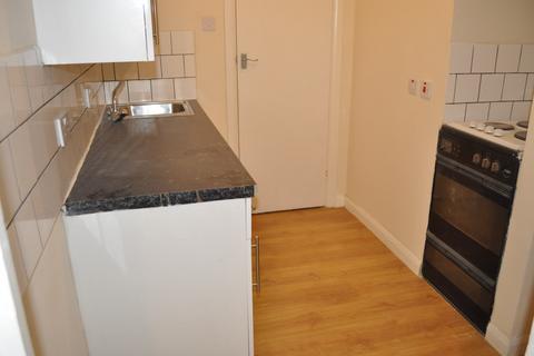 1 bedroom flat to rent, Wolverton Gardens, London W6