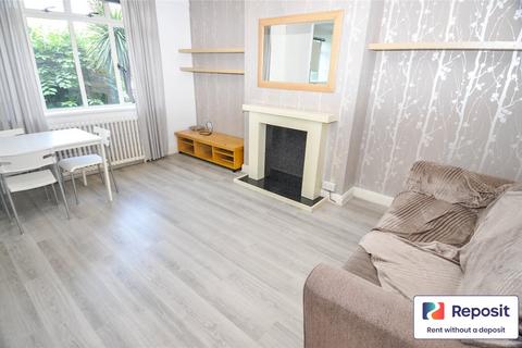 undefined, Wilmslow Road, Manchester, Greater Manchester, M14