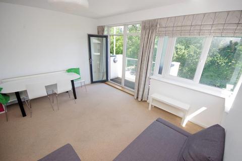 Flat 4, Newhall House, 2 Morphou Road, London, NW7 1ED