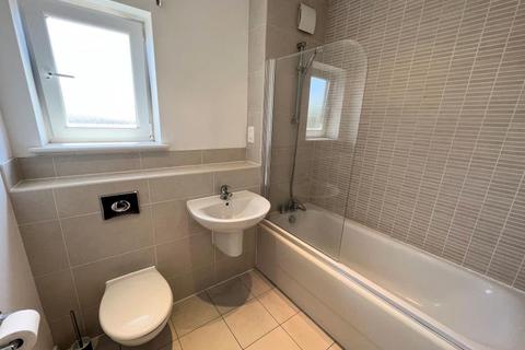 Flat 4, Newhall House, 2 Morphou Road, London, NW7 1ED