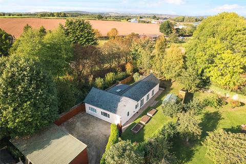 3 bedroom bungalow for sale - St. Owens Cross, Hereford, HR2