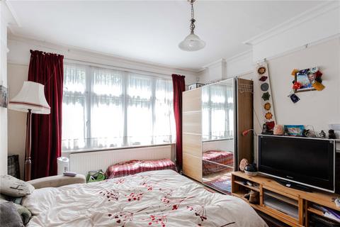 3 bedroom terraced house for sale, Tewkesbury Terrace, London, N11