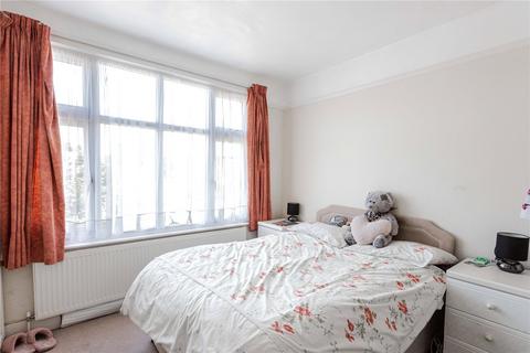 68 Tewkesbury Terrace, London, N11 2LU