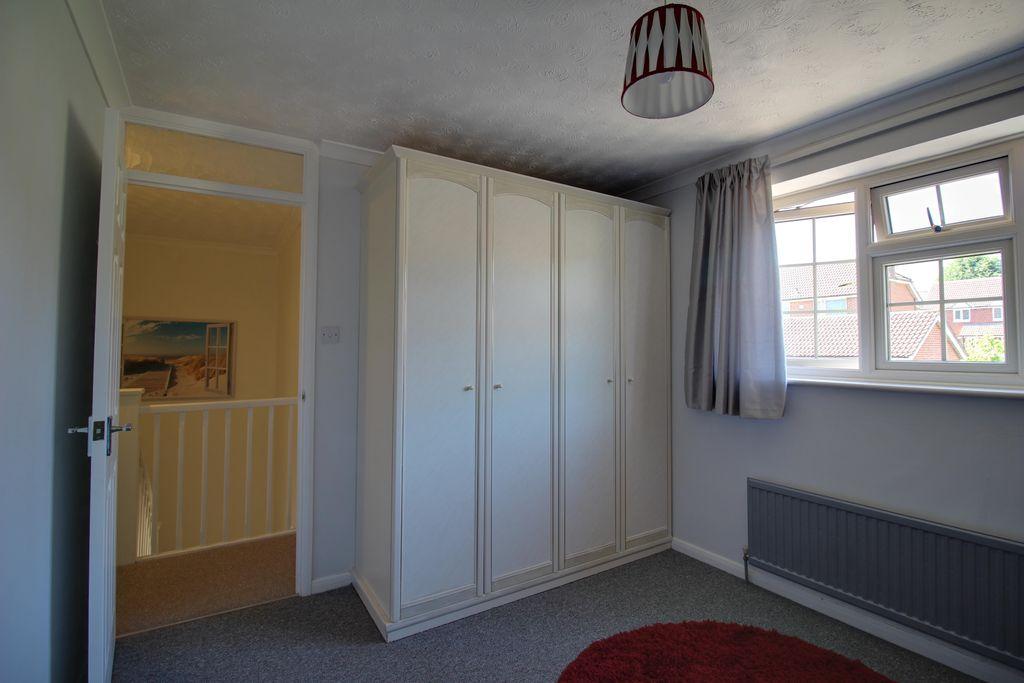 Bedroom 2 (Double)