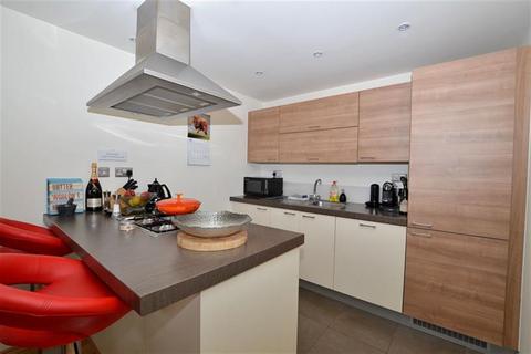 1 bedroom apartment to rent, Gatekeepers House, Queen Mary Avenue, South Woodford, E18