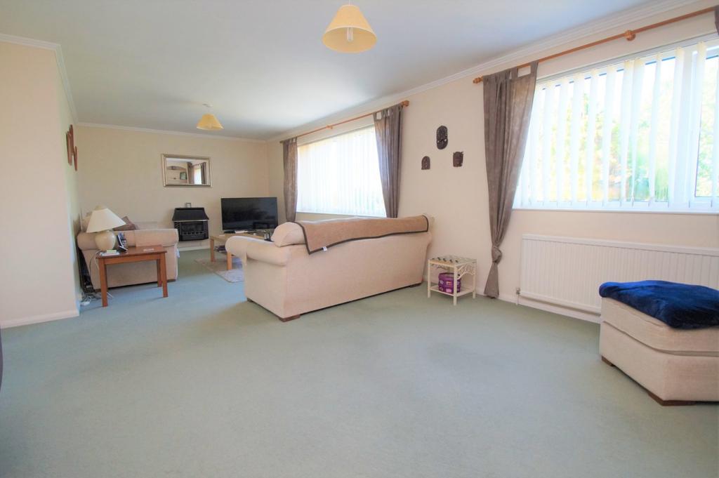 Julians Acres, Berrow... 3 bed detached house £399,950