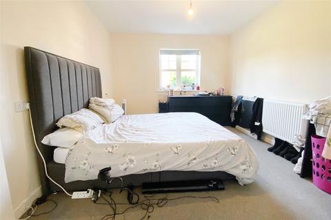 2 bedroom apartment for sale - Butts Mead, Wick, Littlehampton, West Sussex