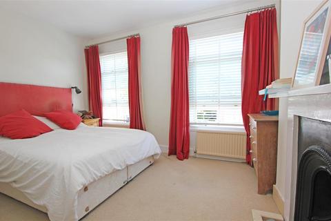 45 Bynes Road, South Croydon, CR2 0PY