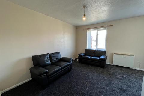 2 bedroom flat to rent, Blackburn Street, Trinity Riverside., Salford, M3 6AS