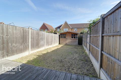 88 Foxglove Road, Rush Green, Romford, RM7 0YQ