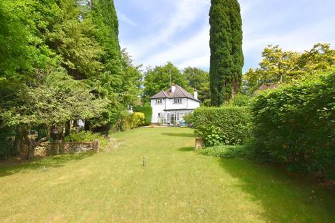 Holmwood Chalk Lane, East Horsley, Leatherhead, KT24 6TH
