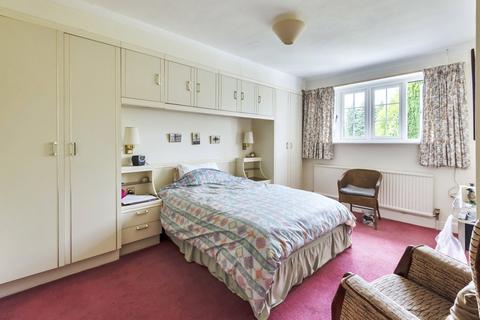 Holmwood Chalk Lane, East Horsley, Leatherhead, KT24 6TH