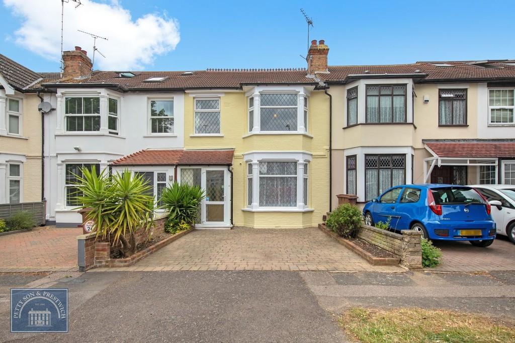 Middleton Avenue, Chingford 3 bed terraced house for sale £520,000
