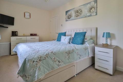 51 Harvest Way, Harleston, IP20 9GE