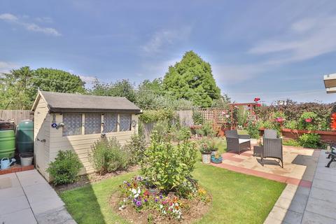 51 Harvest Way, Harleston, IP20 9GE