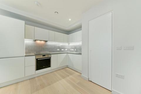 1 bedroom apartment to rent, Summerston House, Royal Wharf, London, E16