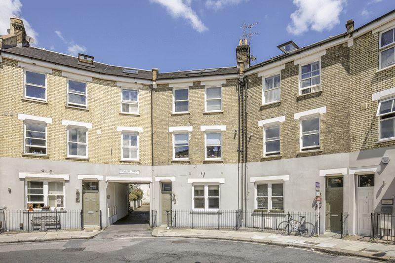 Wendell Road W12 1 bed ground floor flat £325,000
