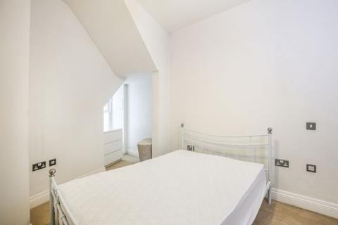 Flat 1, 10 Wendell Road, London, W12 9RT