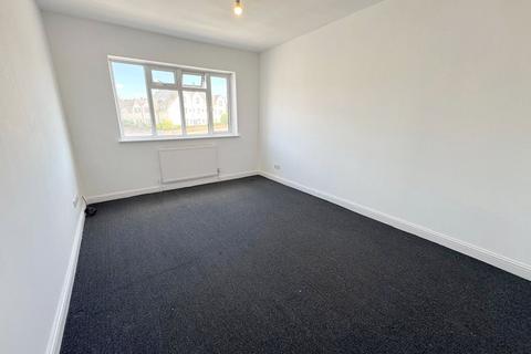 1 bedroom apartment to rent, Watford Way, London, NW7
