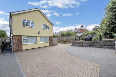 3 bedroom detached house for sale, Northgate Avenue, Bury St. Edmunds