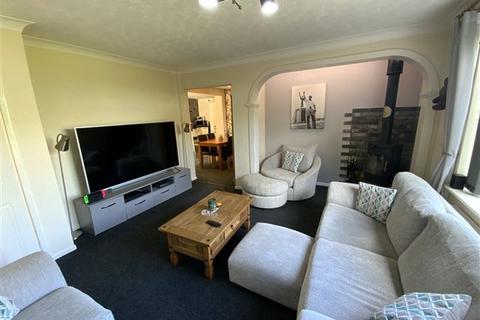 9 Cramfit Close, North Anston, Sheffield, S25 4GT