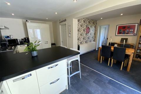 9 Cramfit Close, North Anston, Sheffield, S25 4GT