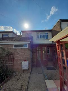 3 bedroom terraced house to rent, Carver Road, Boston, PE21 8BH