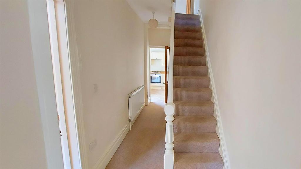 Neath Road, Maesteg 3 bed semidetached house £220,000