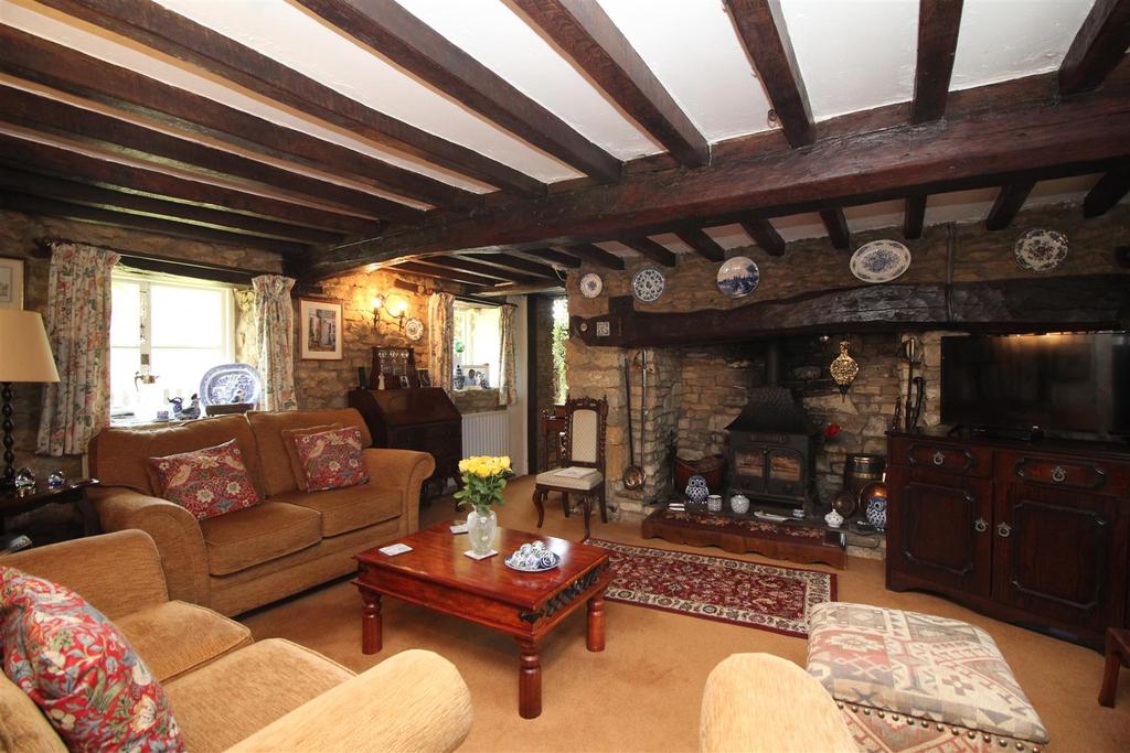 East Delph, Whittlesey, Peterborough 2 bed cottage £350,000