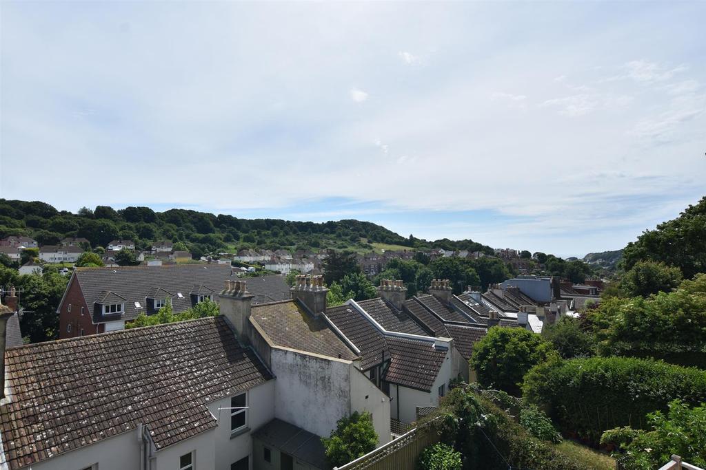 Godwin Road, Hastings 4 bed semidetached house £460,000