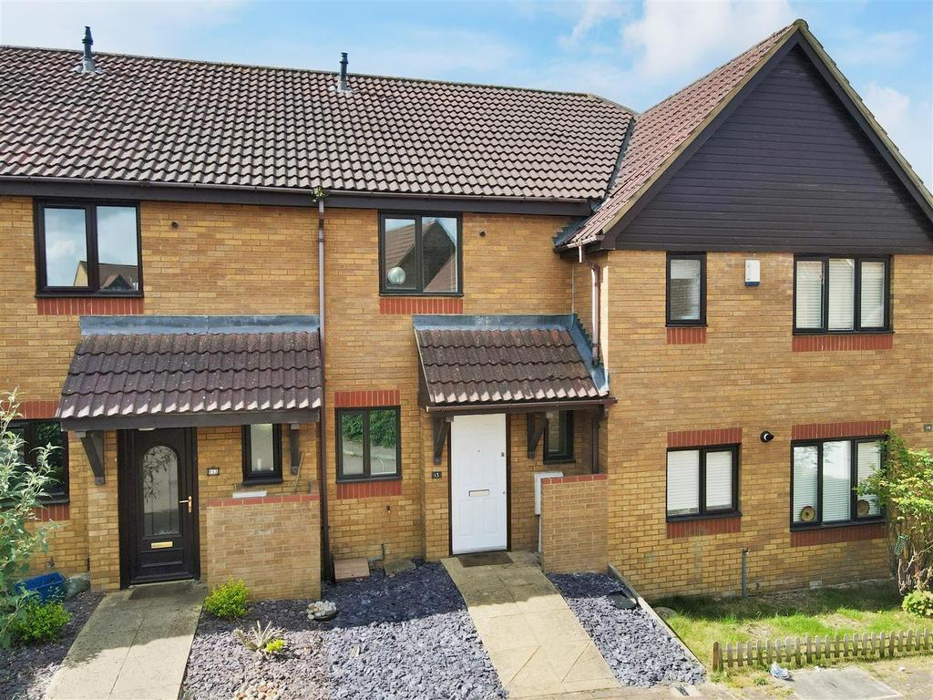 Forthill Place, Shenley Church End, Milton Keynes 2 bed terraced house