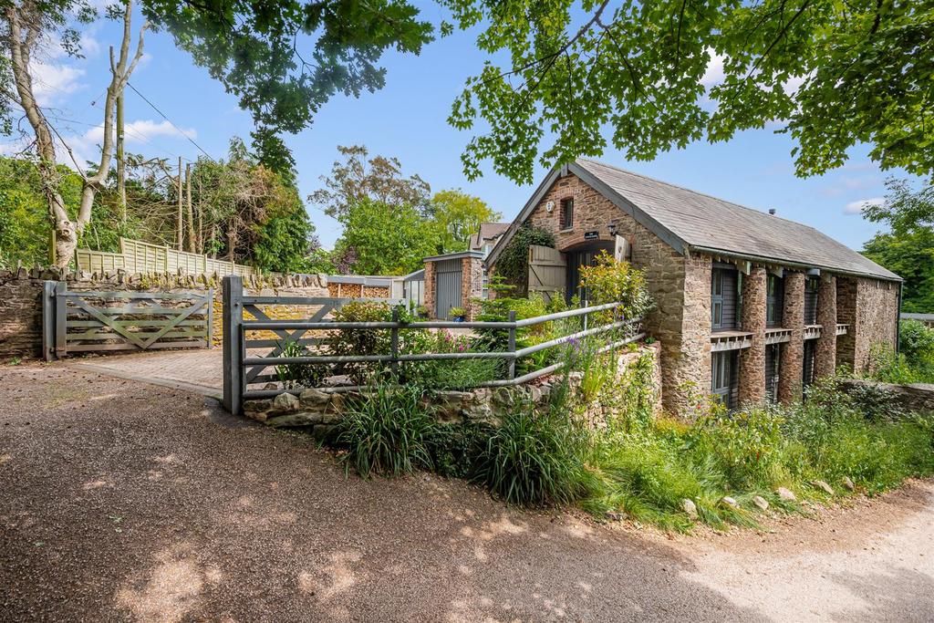 Preston Down Road, Preston, Paignton 4 bed detached house for sale £