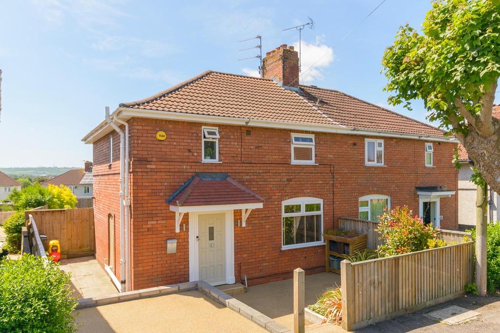 Queenshill Road, Knowle Park 3 bed semidetached house £385,000