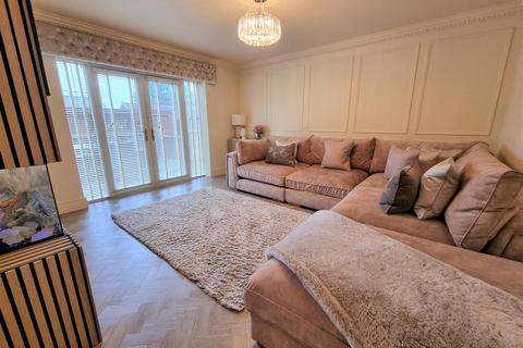 6 bedroom detached house for sale - Bryn Street, Brynhyfryd, Swansea