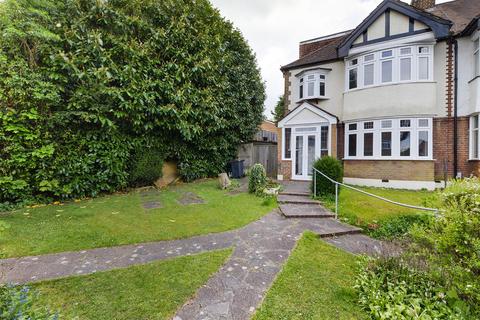 7 Sylvan Close, South Croydon, CR2 8DS