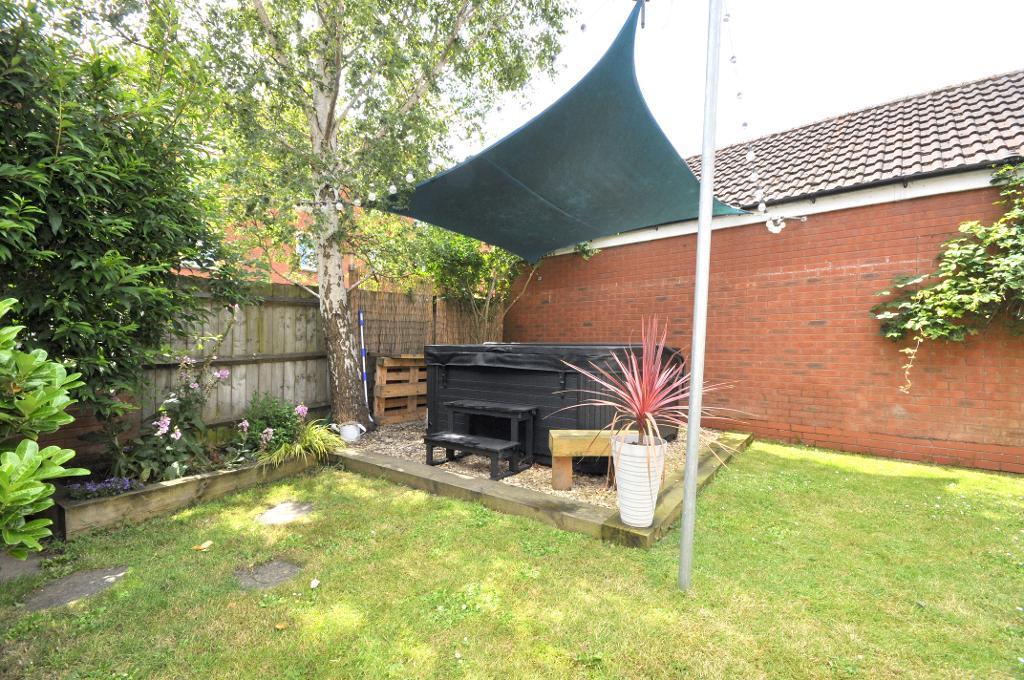 South facing rear garden with hot tub