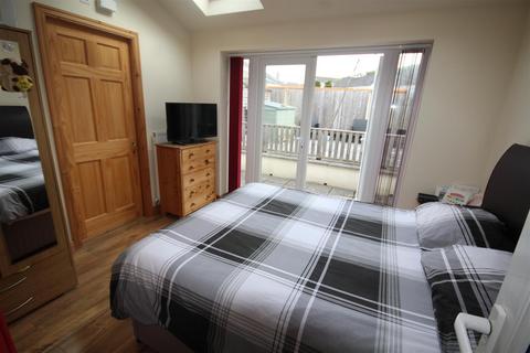 3 bedroom semi-detached house for sale, Glyn Isaf, Llandudno Junction