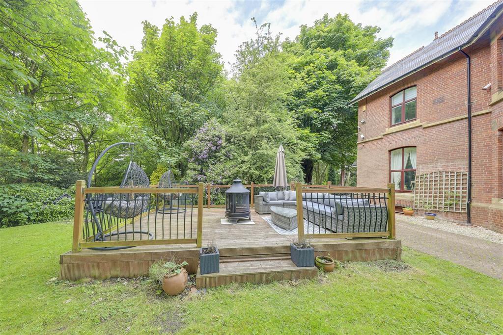 Side Decking