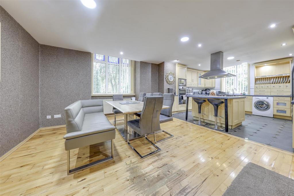Dining Kitchen
