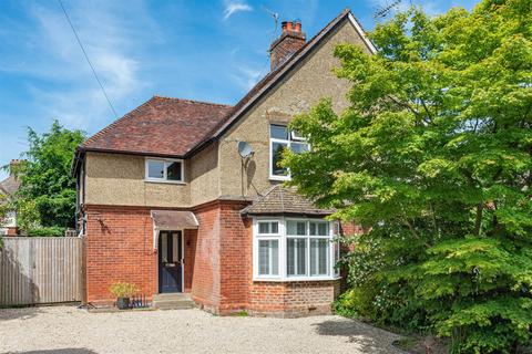 3 bedroom semi-detached house for sale - Chilcroft Road, Haslemere, GU27