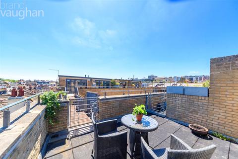 3 bedroom end of terrace house for sale - Gloucester Road, Brighton, East Sussex, BN1